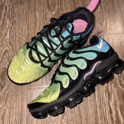 Nike Air VaporMax Plus -AURORA GREEN-