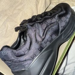 Authentic Men’s Gucci Rhyton Shoes 