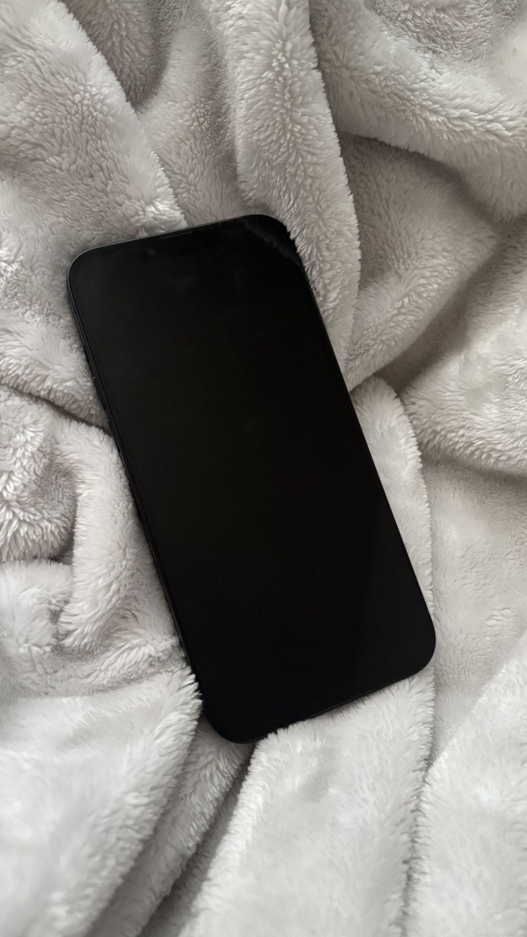 IPhone 14 Plus CARRIER LOCK