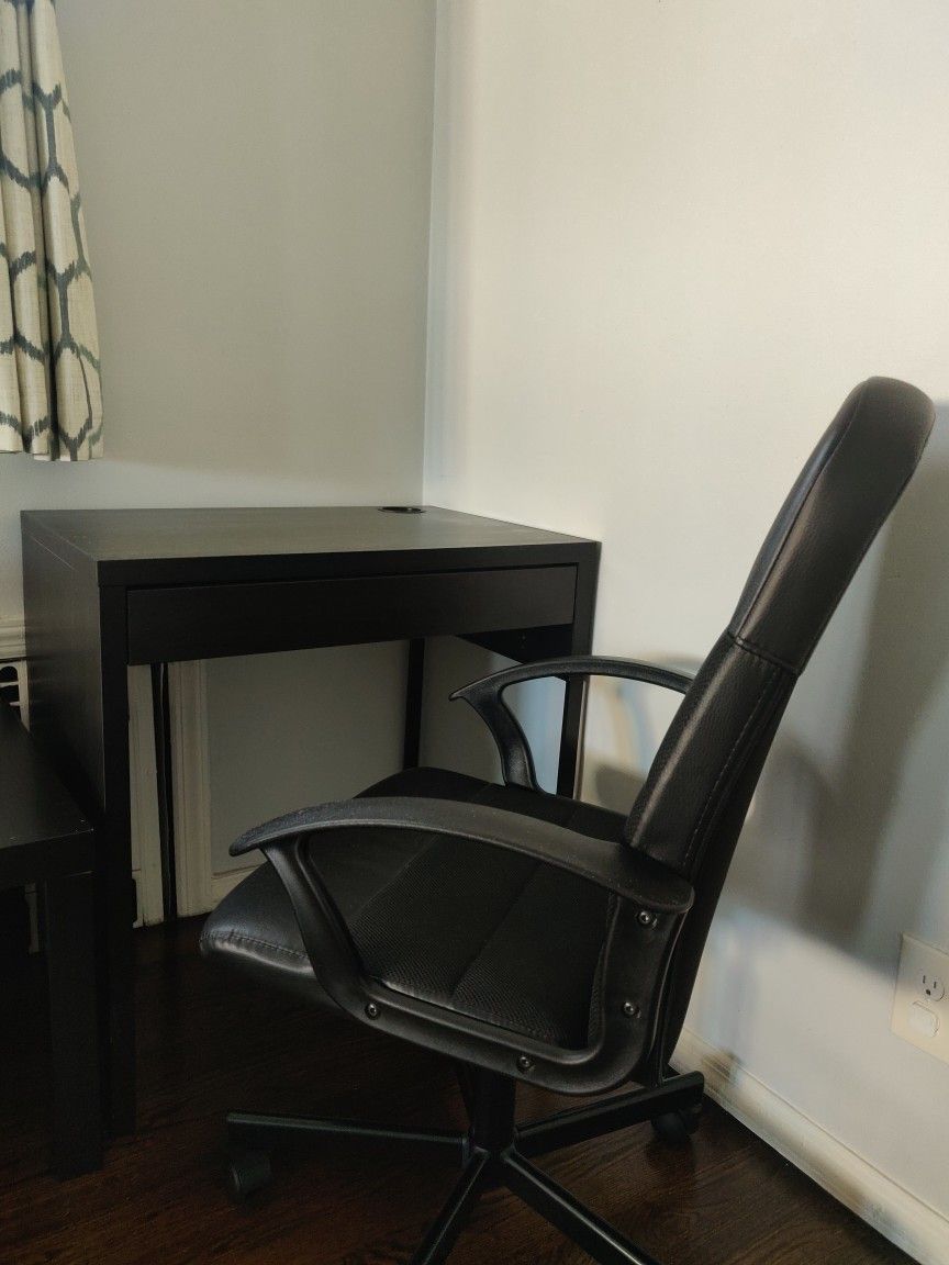 Ikea Office Table And Chair 