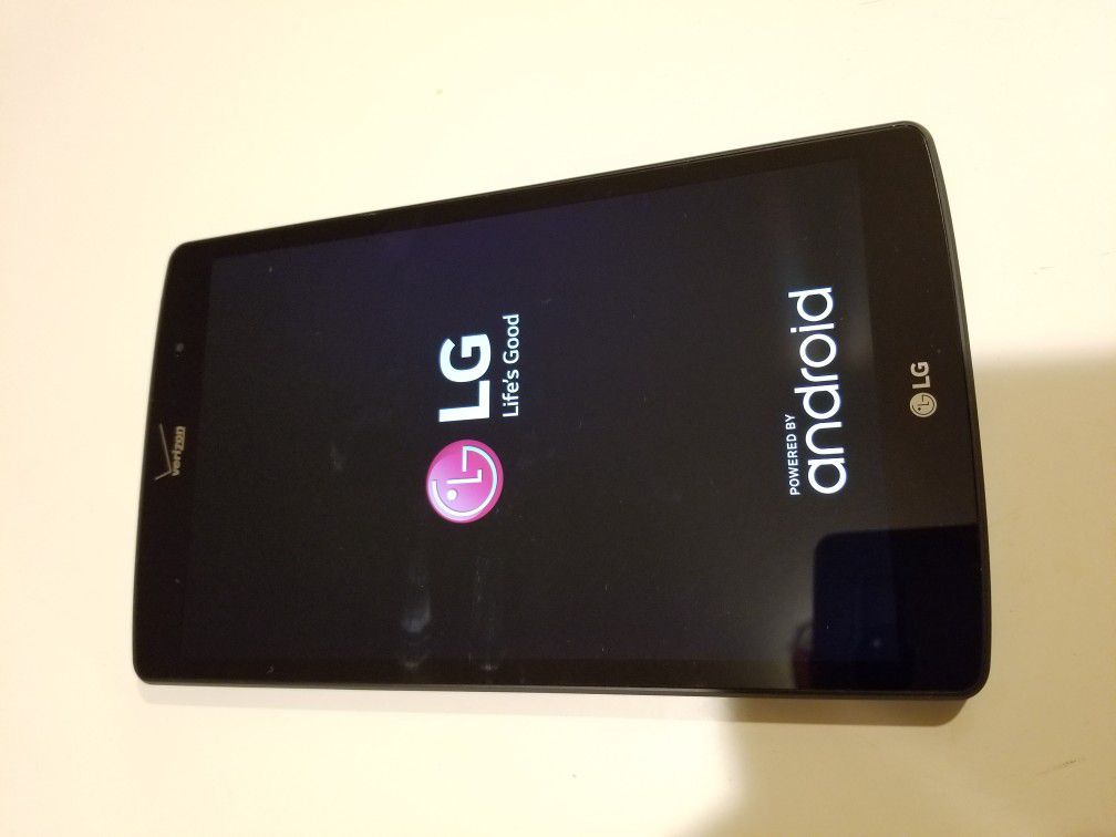 LG G Pad 4G LTE Tablet, Black x8.3-Inch 16GB (Verizon Wireless VK815)(Used 1 month)(Brand New condition)