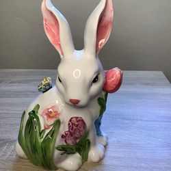 New Beautiful Glass Easter Bunny Decor $10