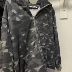 Bape Zip Up Size Large 