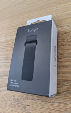 Fitbit Air - Elevated Modern Band in Obsidian