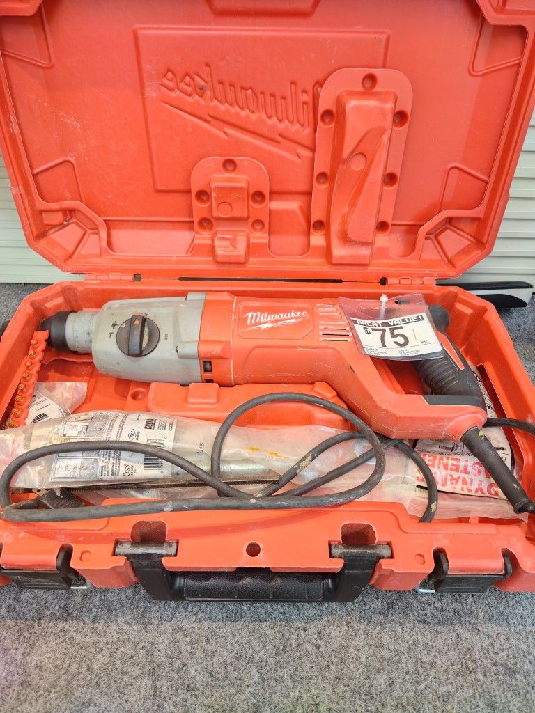 Milwaukee Corded Hammer