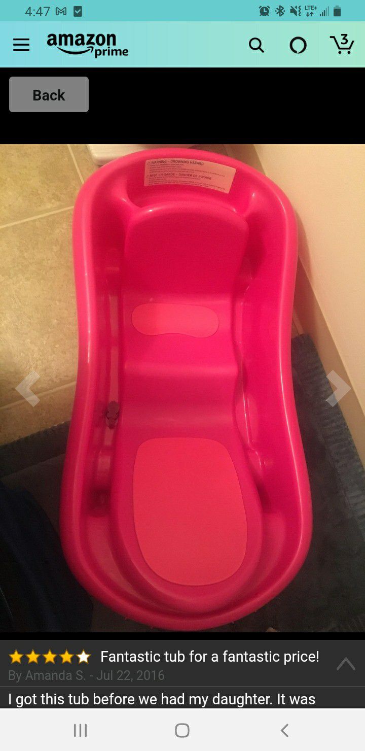Pink baby bathtub