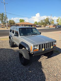 2000 Jeep Cherokee