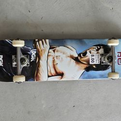 Complete DGK Bruce Lee Deck Skateboard Like New Condition 