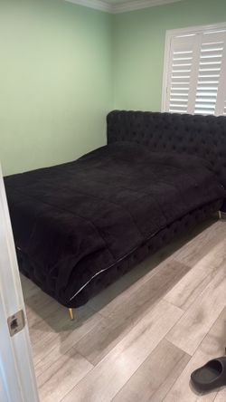 Queen bed board
