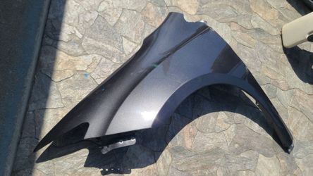 2019 - 2025 CHRYSLER PACIFICA  LEFT FENDER DRIVER SIDE GENUINE USED OEM.  WW1