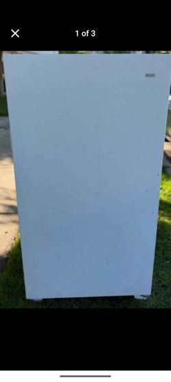 Upright freezer for sale