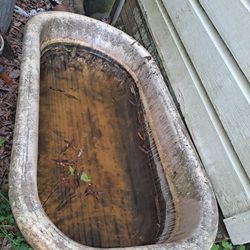 Cast Iron Clawfoot Tub