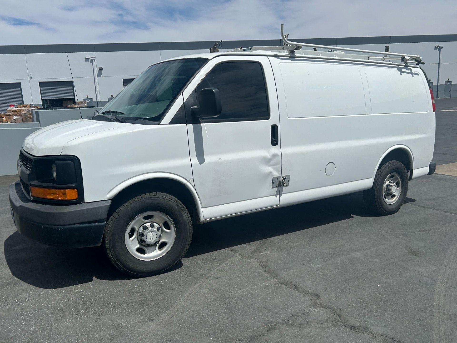 2015 Chevy Express 2500 Ladder Rack and Shelving