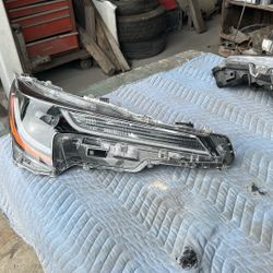 Toyota Corolla 2025 headlight