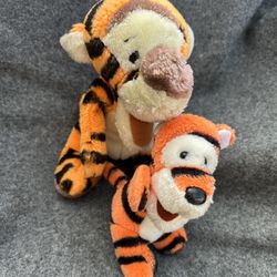 Winnie The Pooh Tigger Lot Of 2