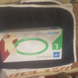 Mediguard powder free synthetic exam gloves 