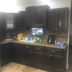 Wood Kitchen cabinets complete