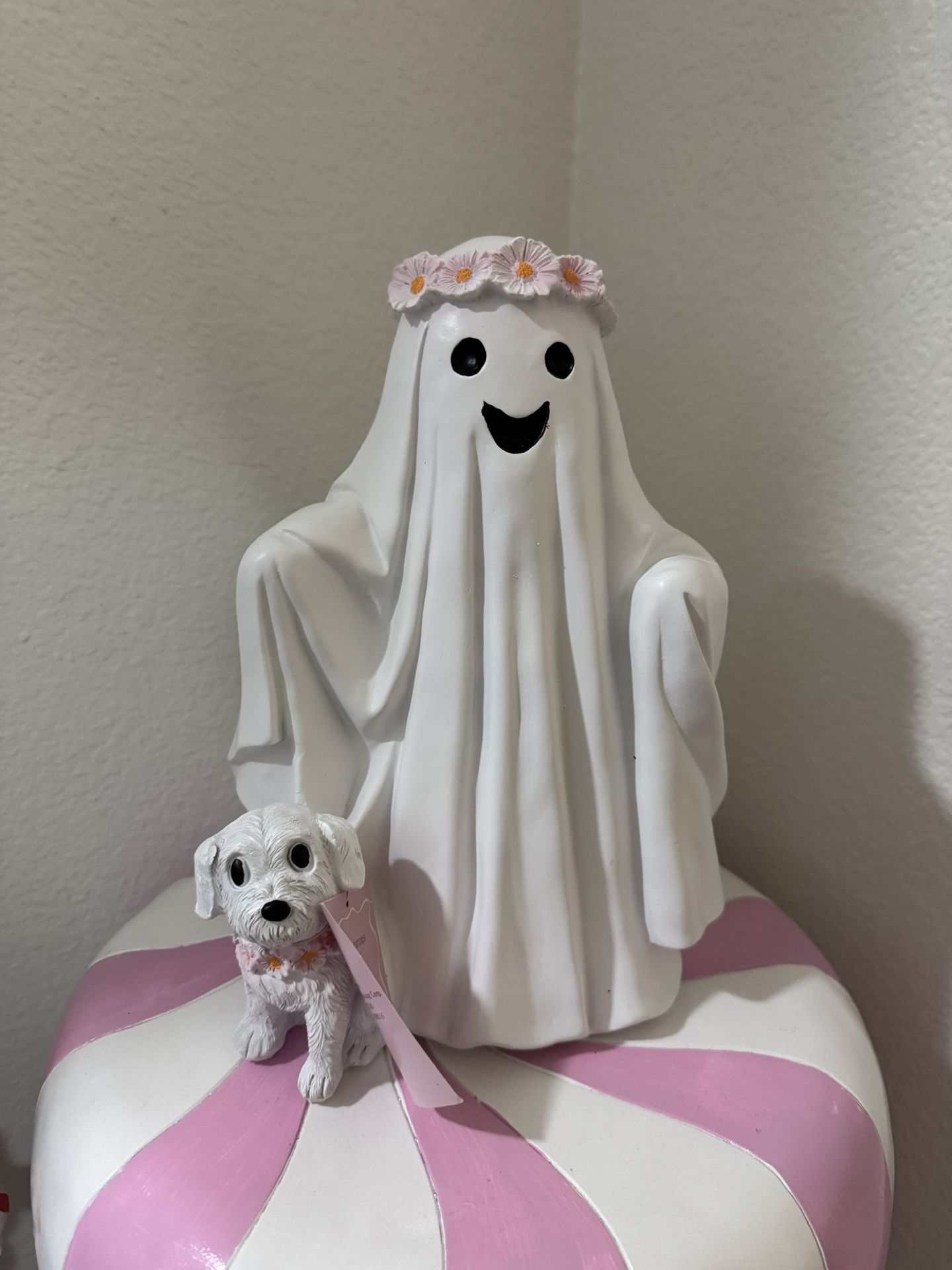 GHOST WALKING DOG STATUE