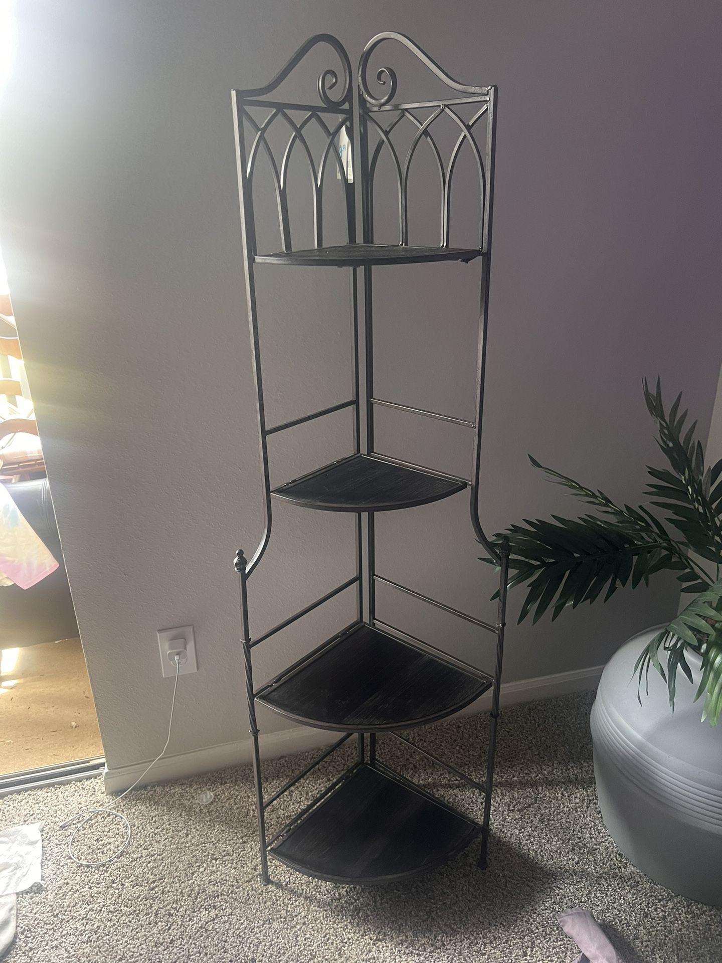 Plant stand 