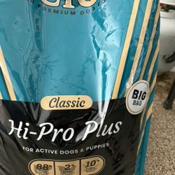 Victor Dog Food 2 Bags