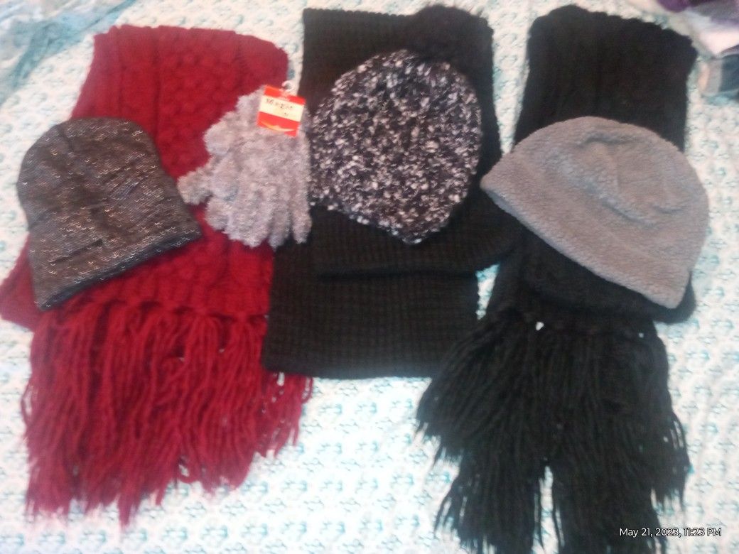 Hats Scarves Gloves For Cool Weather 