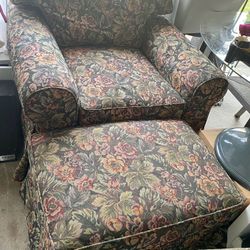 Chair With Ottoman