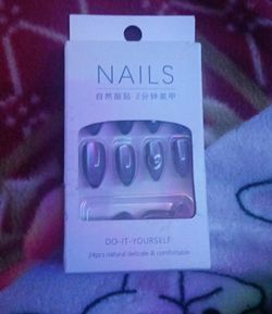 Press On Nails 