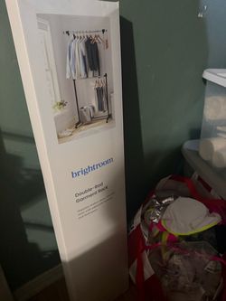 Clothes rack