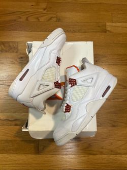 Jordan 4 Orange Metallic size 9