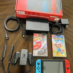  Nintendo Switch 32 GB Complete Kit + Games