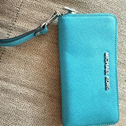 Turquoise Michael Kors Wallet 