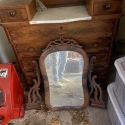 Antique Maple Chest Of Drawers 