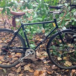 Public V7 Steel Cruiser Road Bike 