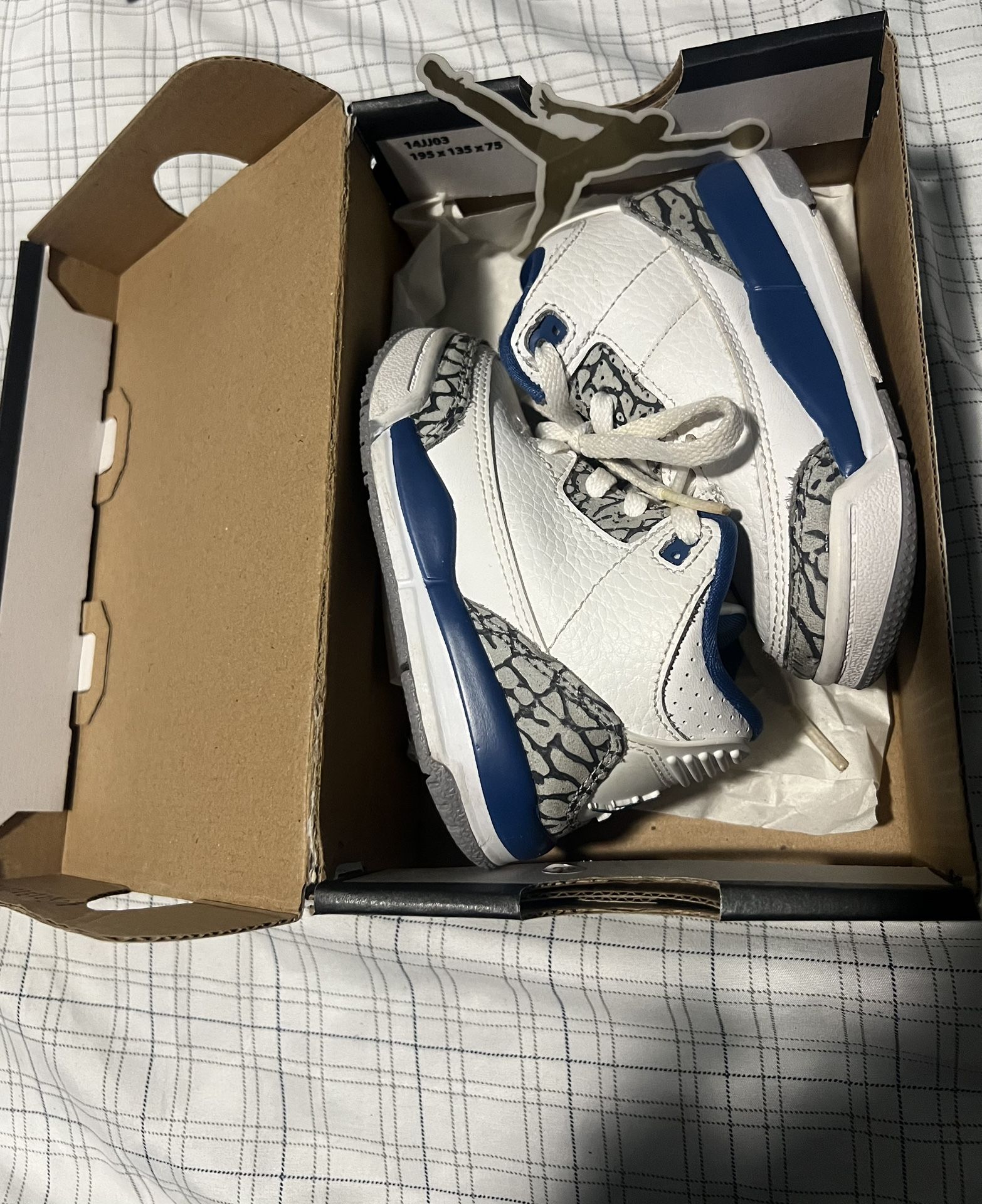 Jordan Retro 3 Size 5c