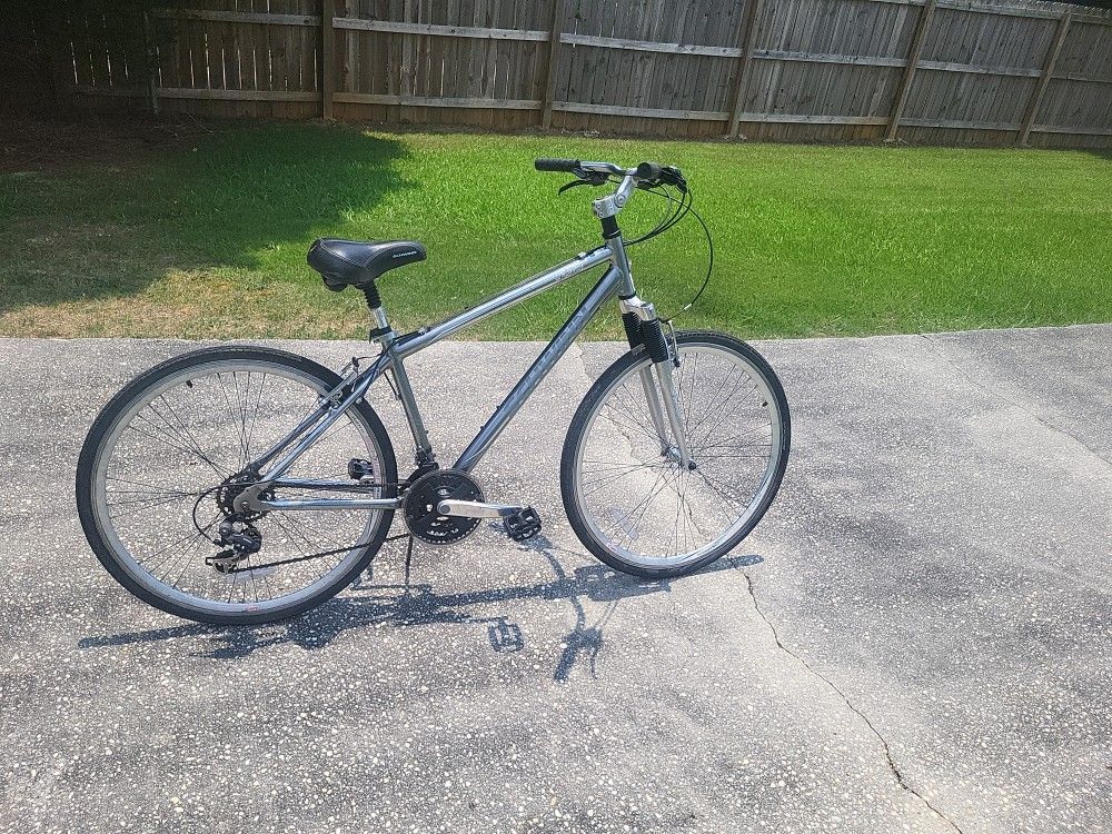 700 Trailway Schwinn