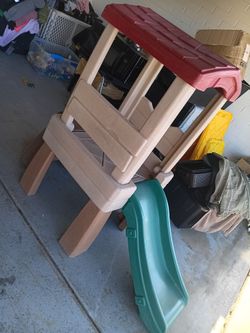 Step2  kids slide great condition