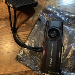 EVGA GTX Titan X Hybrid 12 GB 12G-P4-1999-KR