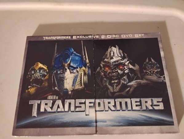 Blu Ray And Dvd Lot
