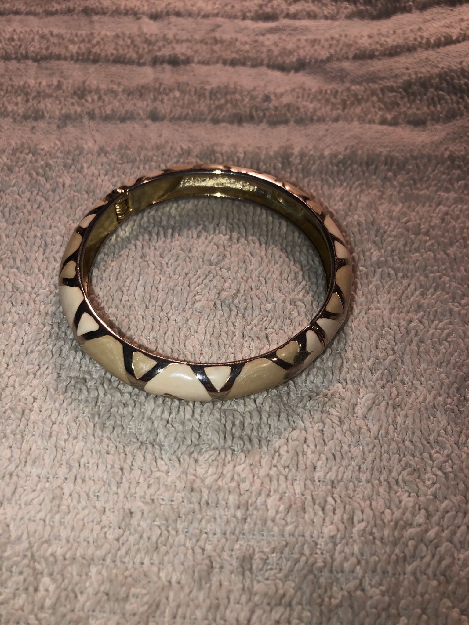 Bracelet