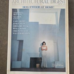 ARCHITECTURAL DIGEST-APRIL 1996--ANJELICA HUSTON and ROBERT GRAHAM in VENICE