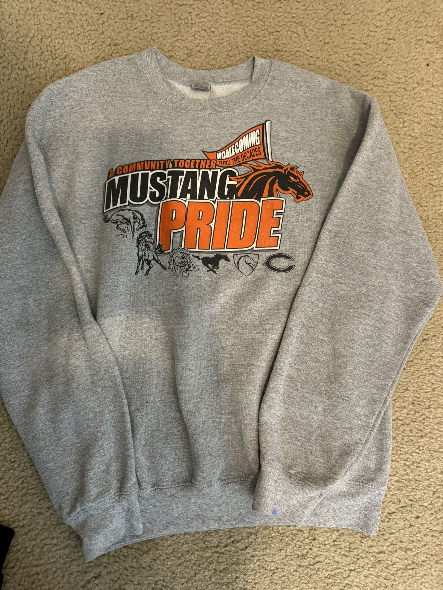 Clio Mustangs Crew Size Youth Large