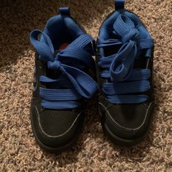 Kids Heelys Size 1 US
