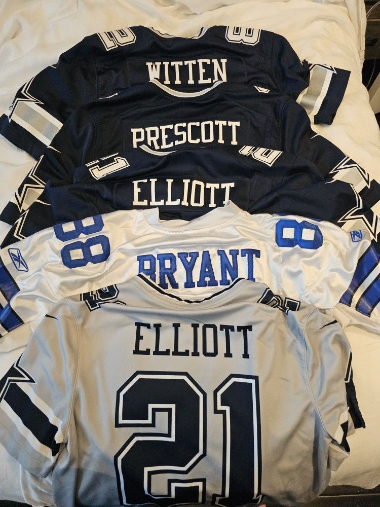 Cowboys Jerseys- 5 different jerseys- size Large