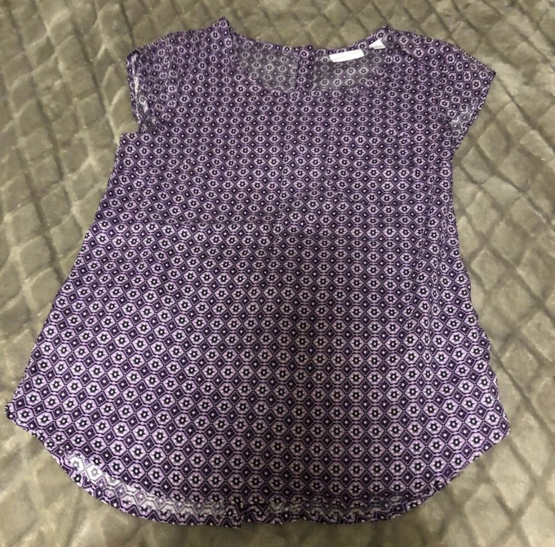 Women’s NY&Co Top LIKE NEW