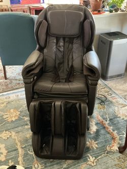 Osaki massage chair