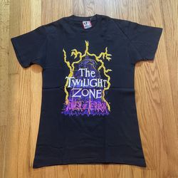 Vintage 90s Walt Disney Twilight Zone Tower of Terror T-Shirt Size MEDIUM - USA