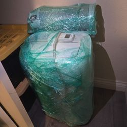 TOSHIBA PORTABLE  AC UNIT 