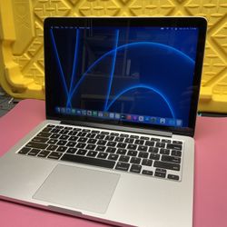 MacBook Pro 13” Retina