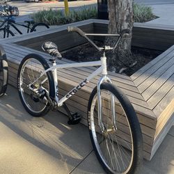 White chromed out Maxxed out street co fxd