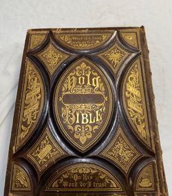 Antique 1876 Leather English Bible & Apocrypha! Also Bible encyclopedia! 150 years old! Shipping